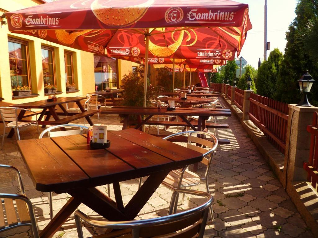 Hotel Pohadka موست المظهر الخارجي الصورة