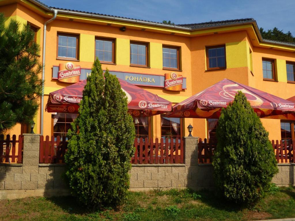 Hotel Pohadka موست المظهر الخارجي الصورة
