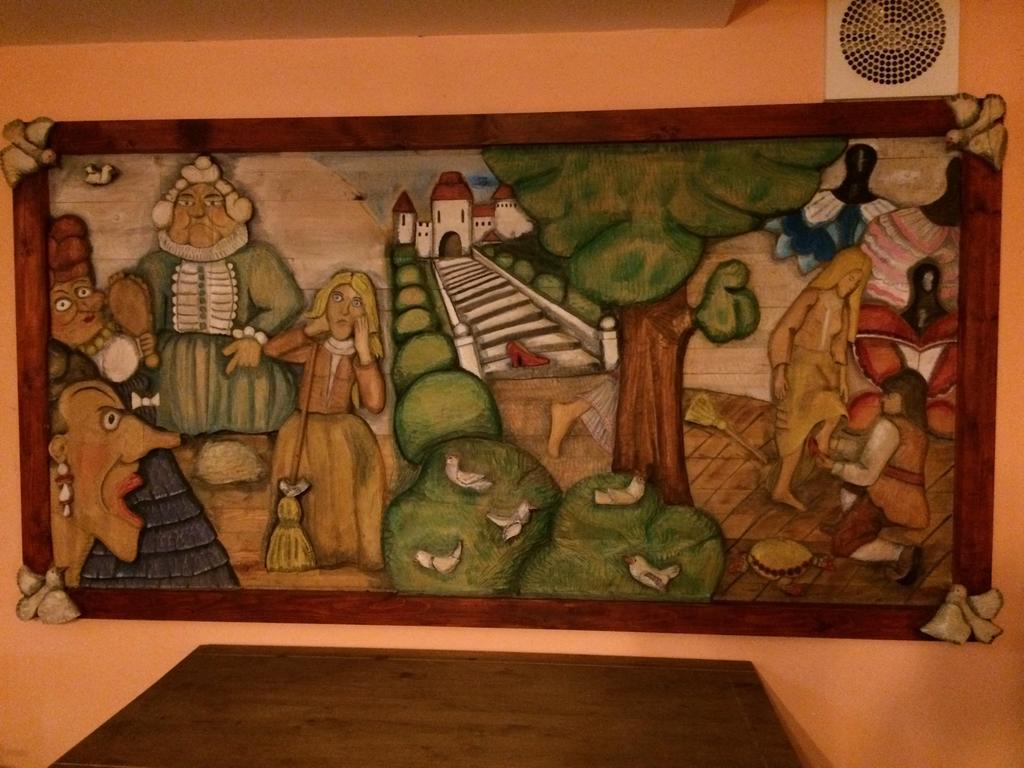 Hotel Pohadka موست المظهر الخارجي الصورة